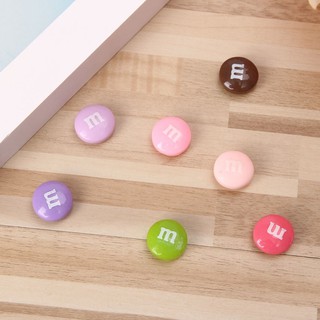 Set miếng dán nam châm trang trí tiện lợi