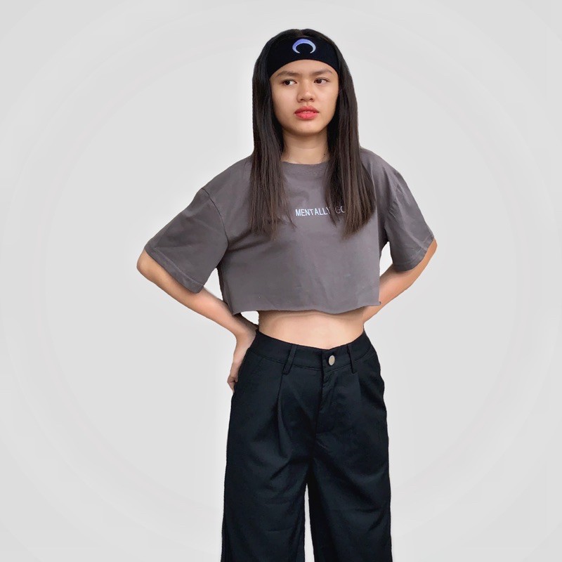 Áo thun croptop nữ dáng rộng