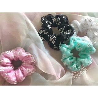 Cột tóc vải scrunchies 2 lớp in hoa mai