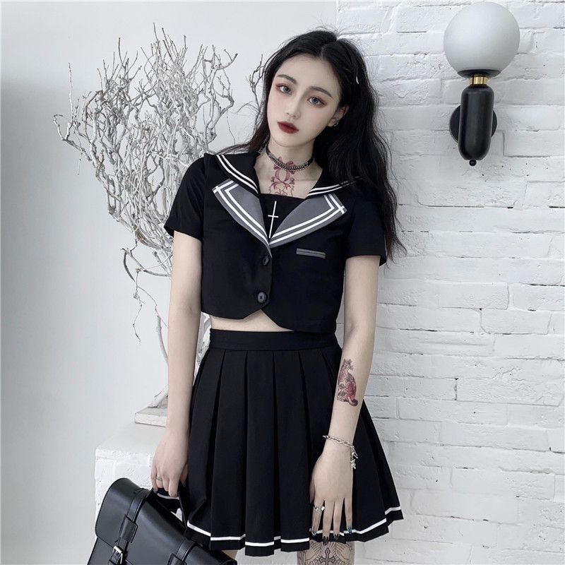 [Có Ảnh Thật - Order] (G7) Set váy sơ mi Thánh Giá Gothic Lolita. Sơ mi thủy thủ màu đen + Chân váy xếp ly kẻ trắng