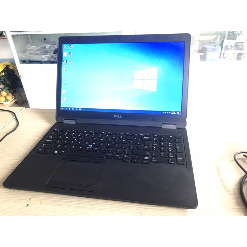 Laptop Dell E5570 core i5, ram 8gb, SSD256, màn 15.6FHD