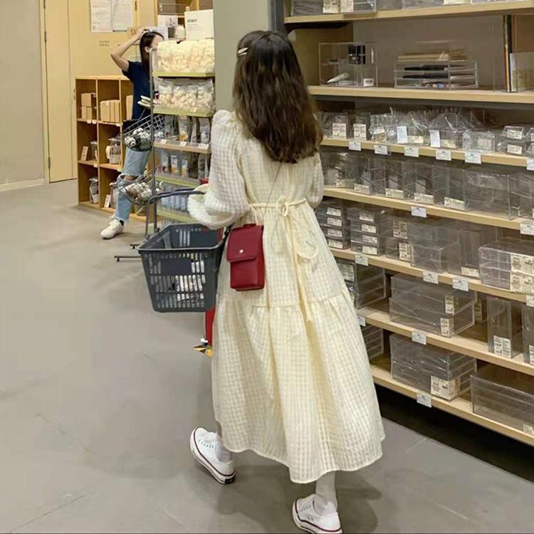 Đầm tay dài cổ chữ V họa tiết caro thời trang mùa thu mới dành cho nữ 2021