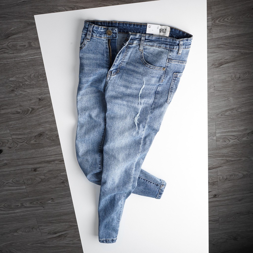 Quần Jean rách nhẹ Dáng vừa PAPAZI màu xanh diệu là sự kết hợp ngày hè hoàn hảo, nay đã trở lại với số lượng vô cùng có