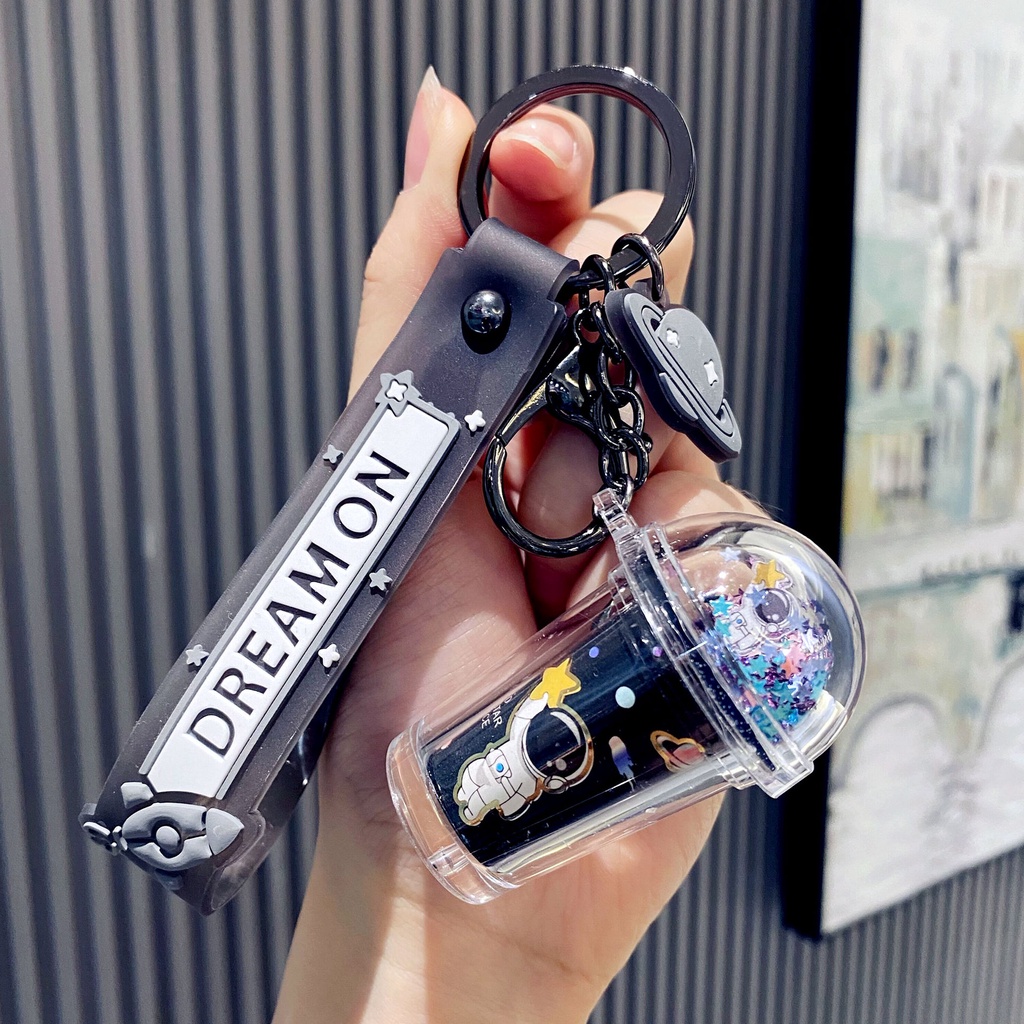 Móc Khóa Hình Ly Trà Sữa / Phi Hành Gia Có Đèn Nhấp Nháy Dễ Thương