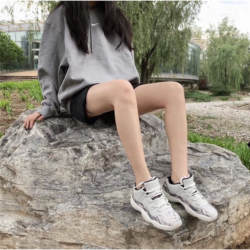 Áo Sweater Lông Cừu Thời Trang Năm 19 Cá Tính | BigBuy360 - bigbuy360.vn