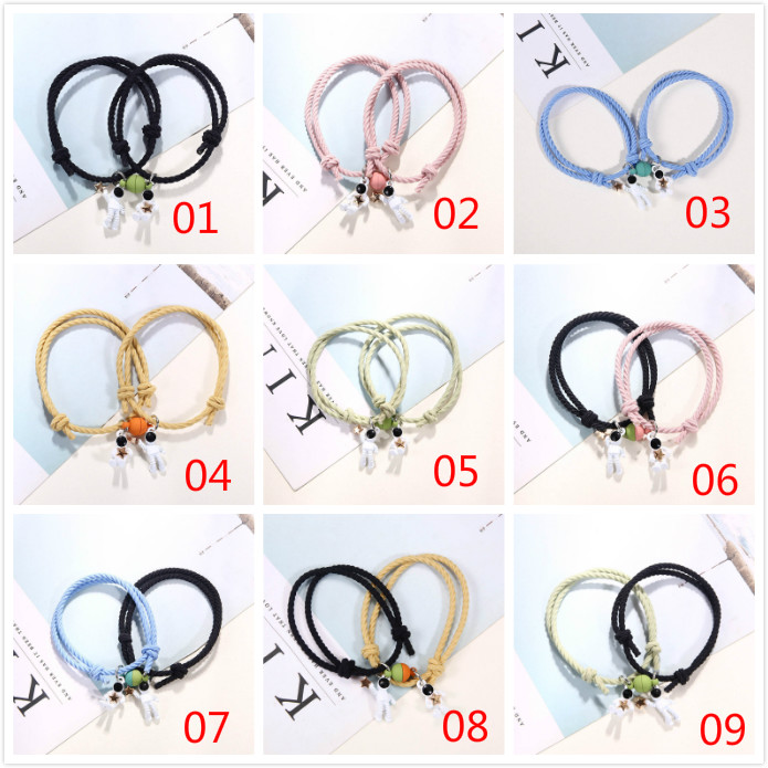 Set 2 Vòng Đeo Tay Cao Su Có Nam Châm Phong Cách Phi Hành Gia Cho Cặp Đôi