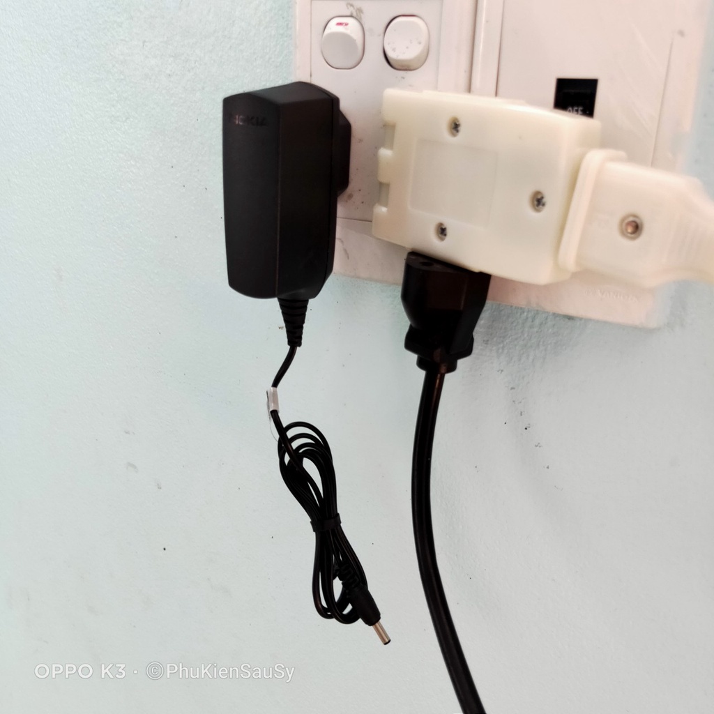 Sạc Nokia Chân tròn To dành cho điện thoại Nokia 110i và một số máy Nokia Khác 2610,3310,3100,3220..., Bảo hành 3 tháng
