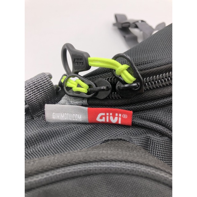 Túi hít bình xăng mini SSPEC/Givi EA106B