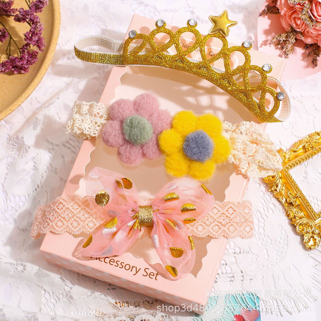 Hộp băng đô cài tóc cho bé gái, nhiều mẫu nhiều màu.