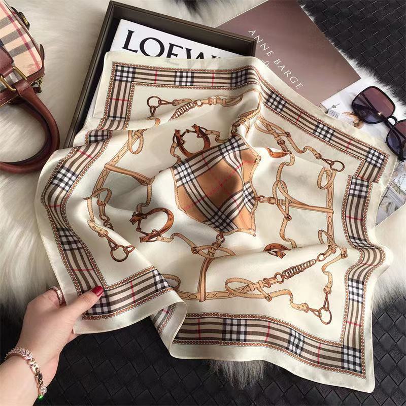 Khăn lụa vuông nhiều hoạ tiết 70x70cm THYTHY STORE chất đẹp