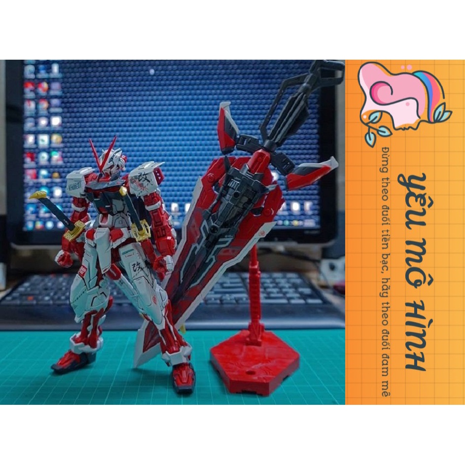 Mô hình Gundam MG Astray Red Frame tặng kèm Base trưng bày và Decal nước