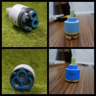 Ruột sen tắm, lõi vòi sen. Van chia nước cho sen vòi nóng lạnh loại tốt.