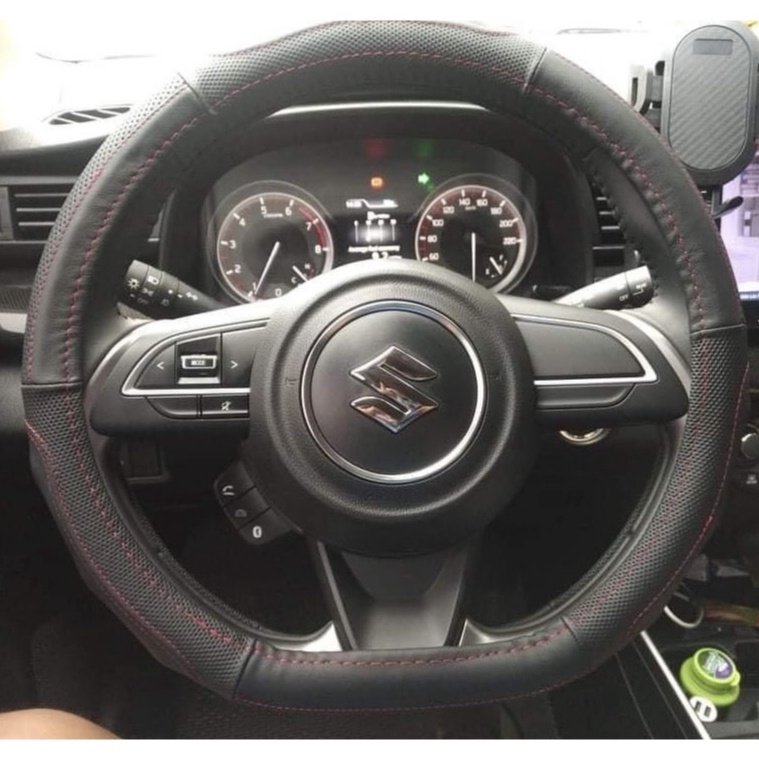 Bọc vô lăng tay lái chữ D Cut DA CỪU THẬT cho xe Kia Seltos, Suzuki XL7, Ertiga, Suzuki Swift, Elantra Sport, Volkswage