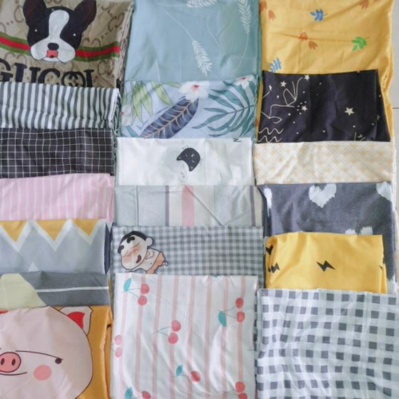 Vỏ Gối Ôm Cotton Poly Nhiều Màu ( Giao ngẫu nhiên)