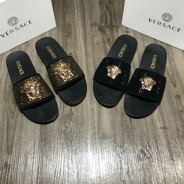 Dép đính đá mới
