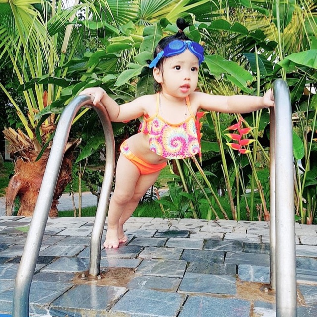 BỘ BƠI CHO BÉ GÁI 2 dây (Hàng xuất Dư) | BigBuy360 - bigbuy360.vn