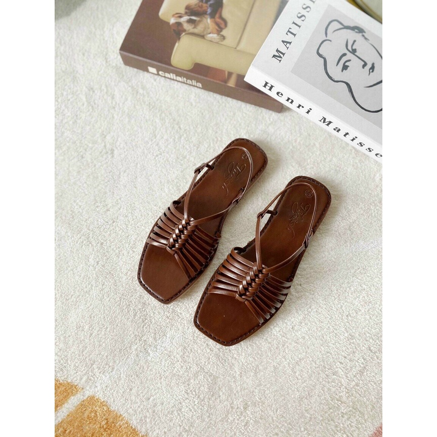 Giày Sandal Nữ- Giày Sandal Tigish Trệt Đan Rọ Cute Cho Mùa Du Lịch Hè