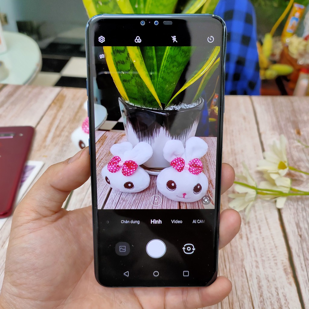 Điện thoại LG V40 ThinkQ (6/128Gb) Bản Hàn | BigBuy360 - bigbuy360.vn