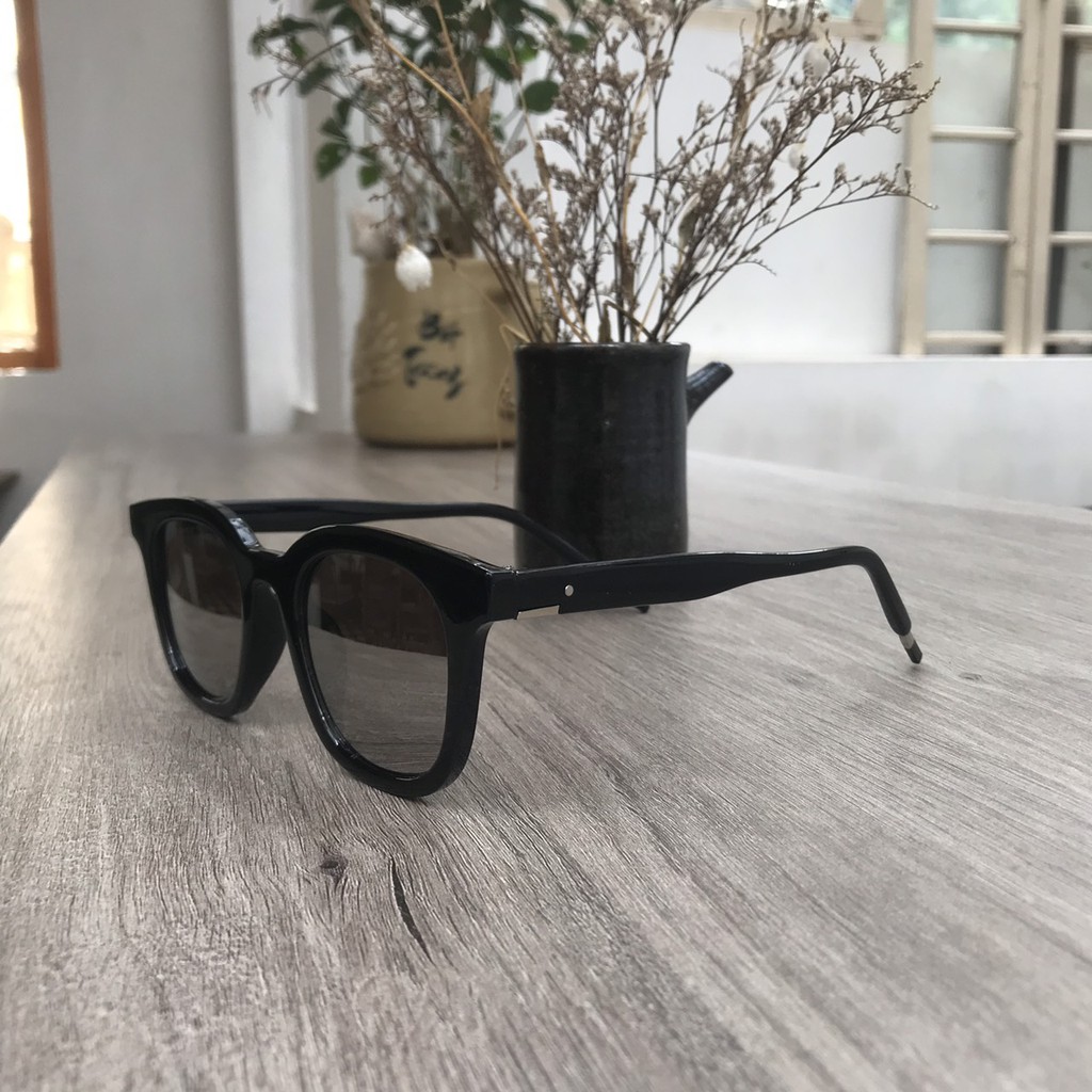 Kính mát gọng nhựa tròng vuông tráng gương thời trang cho nam và nữ