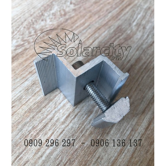 Bát kẹp biên bìa tấm pin mặt trời B2 | BigBuy360 - bigbuy360.vn