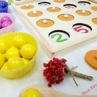 Đồ chơi trí tuệ gắp hạt cho bé