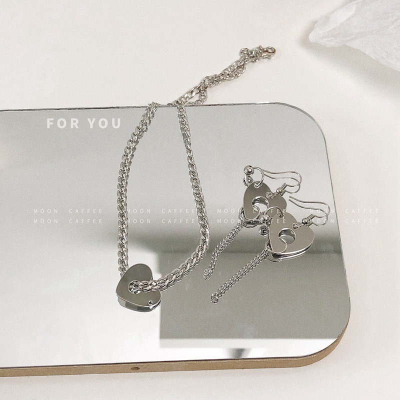 Đôi khuyên tai dáng dài/ Dây chuyền mặt hình trái tim phong cách retro đơn giản thời trang