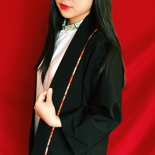 Áo đối khâm in hình phượng Nguyễn và mãng Nguyễn