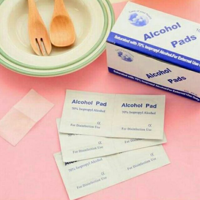 Khăn giấy cồn sát khuẩn