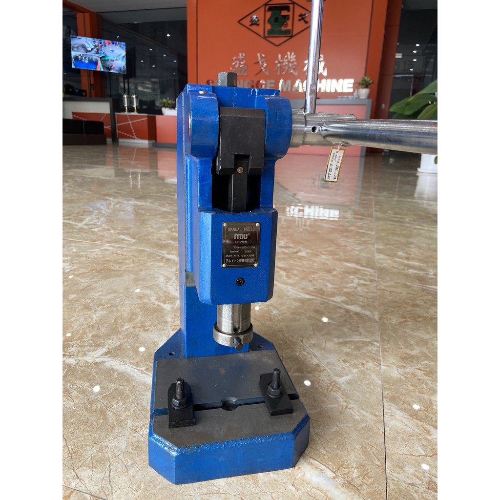MÁY DẬP GẠT TAY J03 - 1.0A
