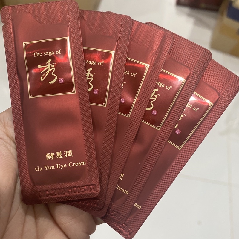 50 gói kem mắt trẻ hoá giảm nhăn the saga of xiu Ga Yun Eye Cream