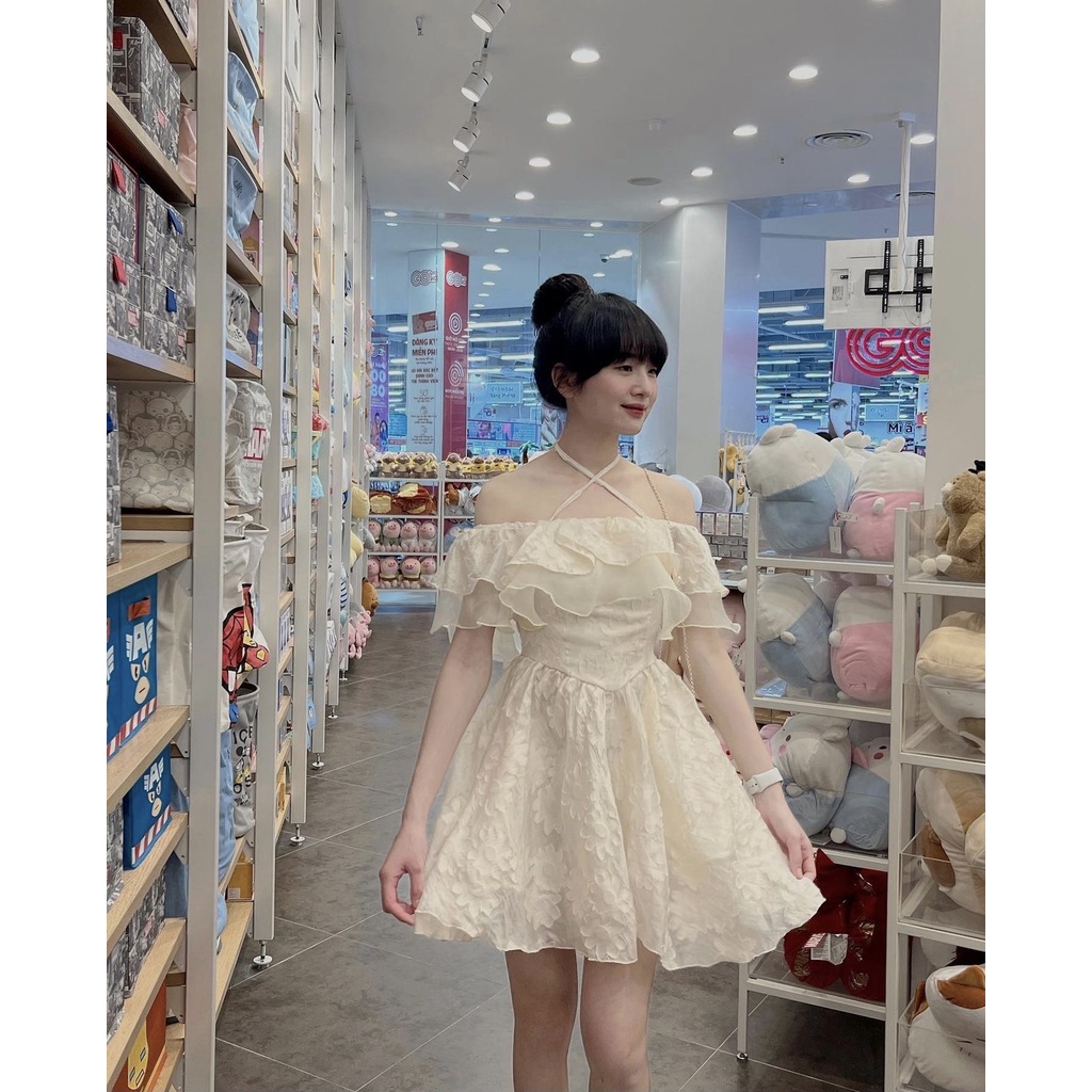 Váy Trắng Tiểu Thư Trễ Vai Bèo Midi dress