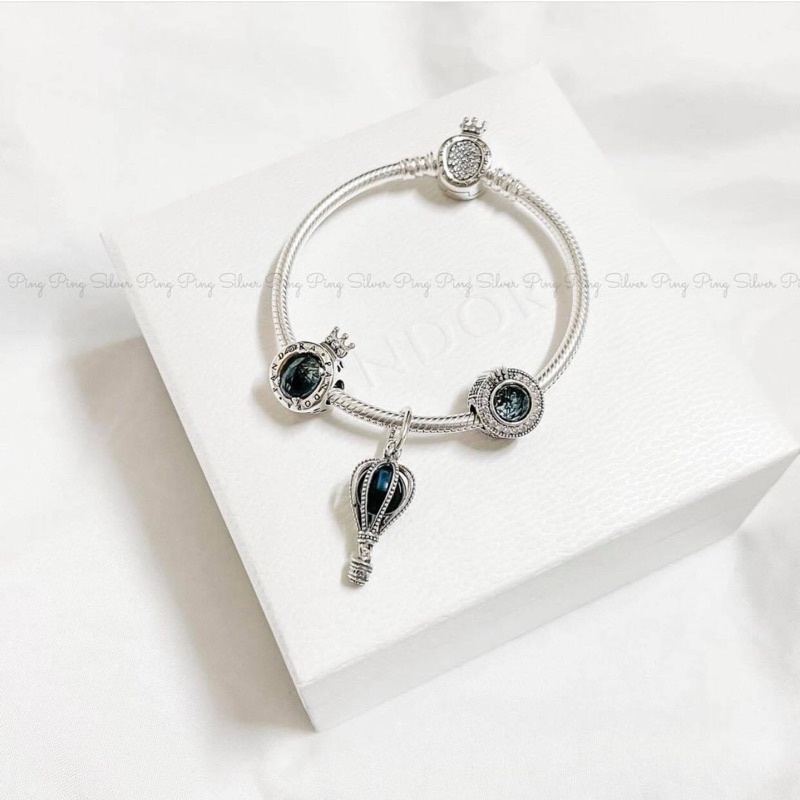 Hạt charm bảng i