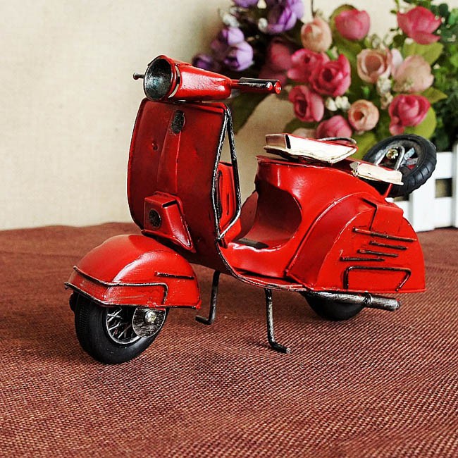 Mô hình xe vespa cổ