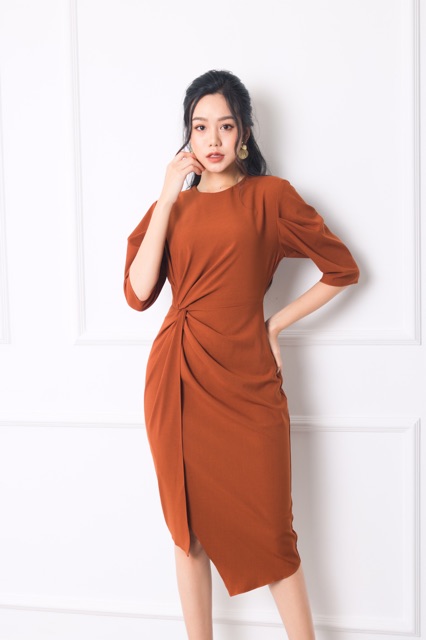 Bonita Dress / Váy xoắn eo cổ tròn | BigBuy360 - bigbuy360.vn