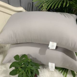 Gối nhập khẩu thương hiệu Gucci