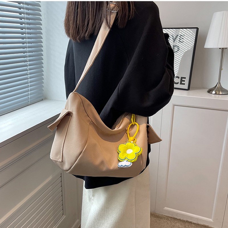 IELGY Túi Đeo Vai Bằng Vải canvas Kích Thước Lớn Kèm Móc Treo Phong Cách Hàn Quốc Cho Nữ