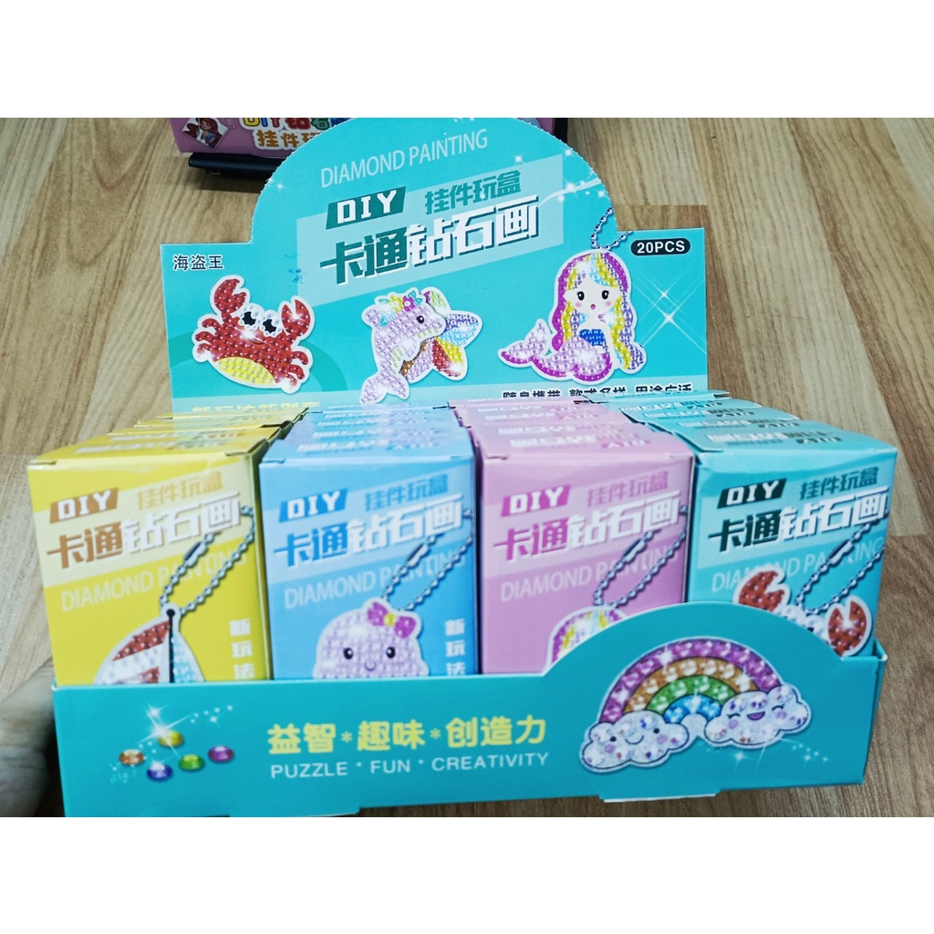 Set Móc Khóa Đính Đá Handmade DIY