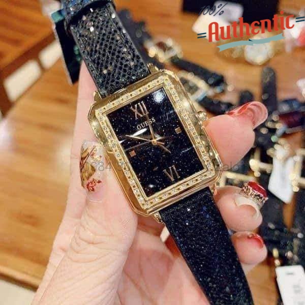 Đồng Hồ Nữ Guess Chipu U0841L1 Chính Hãng 36mm x 28mm