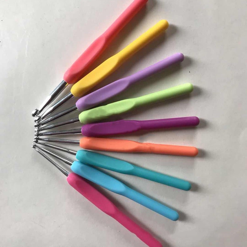 Set 9 Móc Đan Len Bằng Nhựa Tay Cầm Nhựa Mềm 2-6mm Nhiều Màu Sắc