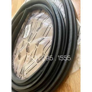 gioăng khung cửa FORTUNER 05 - 15 ( giá bán 1 chiếc )