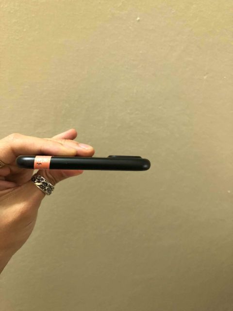 Điện thoại iphone 7 plus bộ nhớ 128G và 32G bản quốc tế và lock | BigBuy360 - bigbuy360.vn