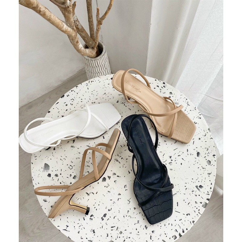 Sandal dây xinh hàng VNXK  với 3 màu đen trắng nude