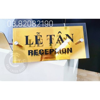 Biển lễ tân để bàn