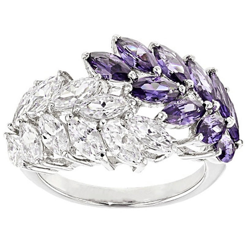 Nhẫn mặt hoa đính đá zircon