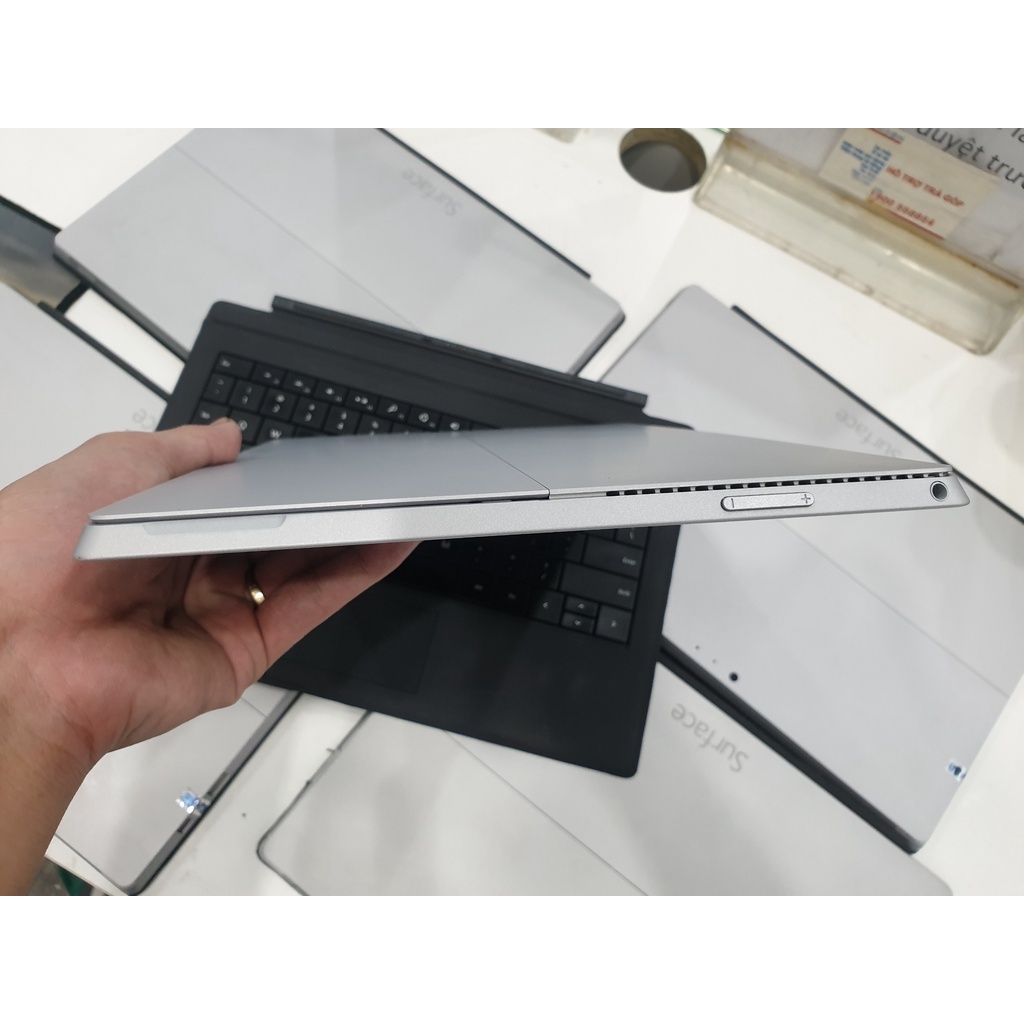 Máy tính bảng Microsoft Surface Pro 3 | Core i7 Ram 8GB Ổ cứng SSD 512GB Windows 10 Pro | Kèm Type Cover + Sạc OEM