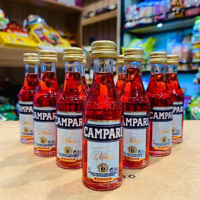 Chai thuỷ tinh nhỏ trang trí bánh kem