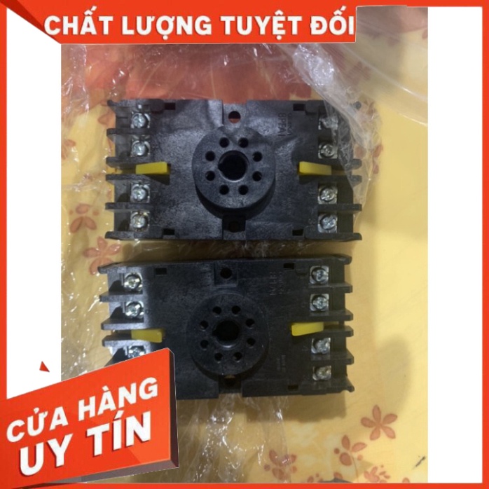 Đế cắm relay 8 chân tròn Omron 8PFA1