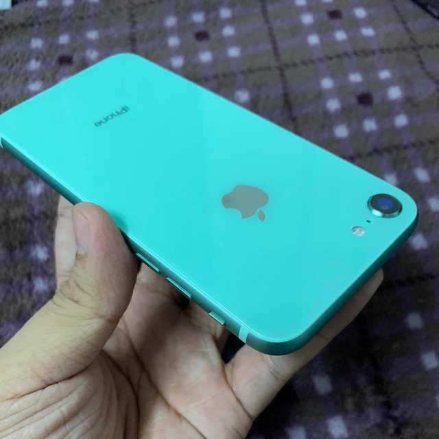 Điện thoại Iphone 7 độ vỏ 8 full chức năng new99,9% zin100%