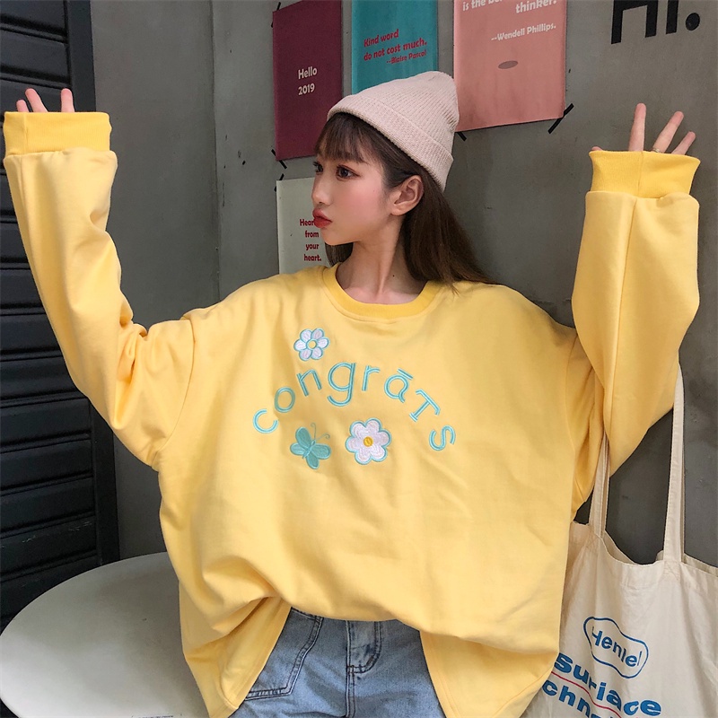 【ZHELIHANGFEI】Áo Thun Sweater Tay Dài Thêu Họa Tiết Xinh Xắn
