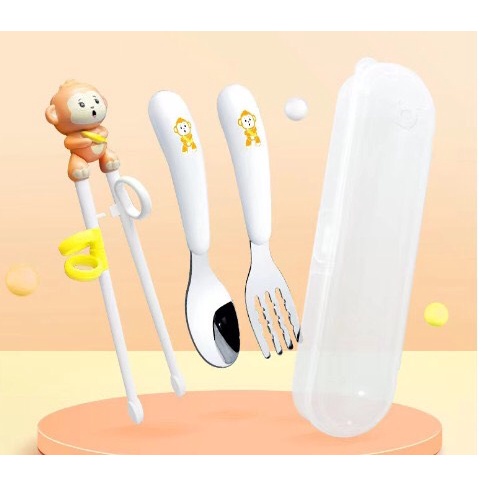 Bộ Thìa Nĩa Đũa Hình Gấu Dễ Thương Cho Bé Tập Ăn